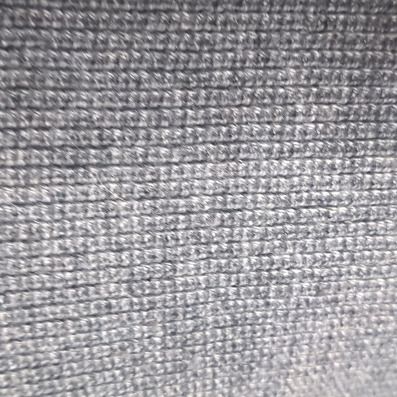 Real FUR collared long sleeve acrylic knit drop shoulder long sweater. - Picture 5 of 8